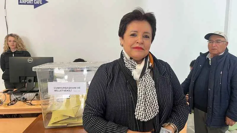 50 yıl sonra oy kullandı