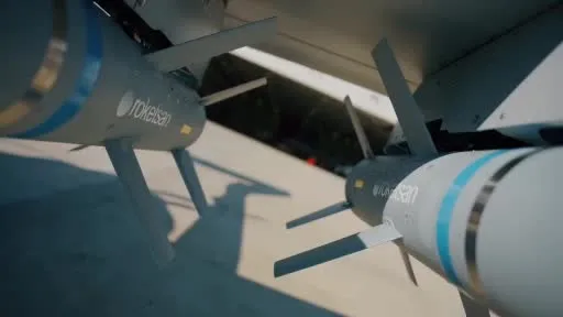 Bayraktar TB3 Roketsan mühimmatı ile hedefi tam isabetle vurdu