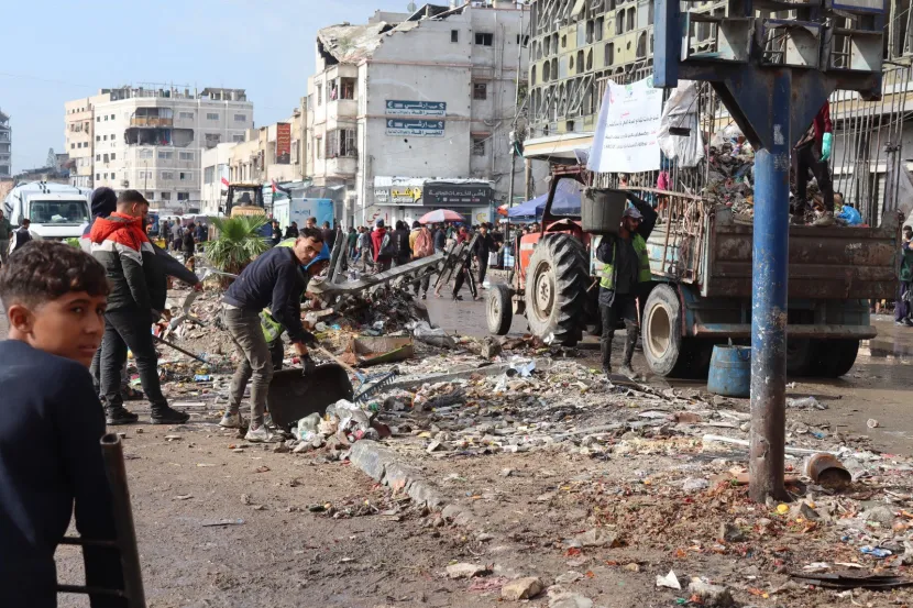 Gazzelilerden "Yeniden İnşa Edeceğiz" Kampanyası