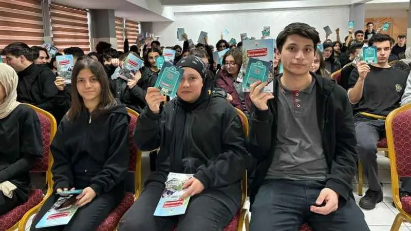 Sınav maratonunda öğrencilere dijital destek