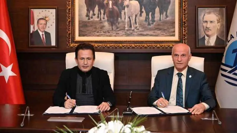 Tuzla Belediyesi'nde çalışanların maaş mutluluğu